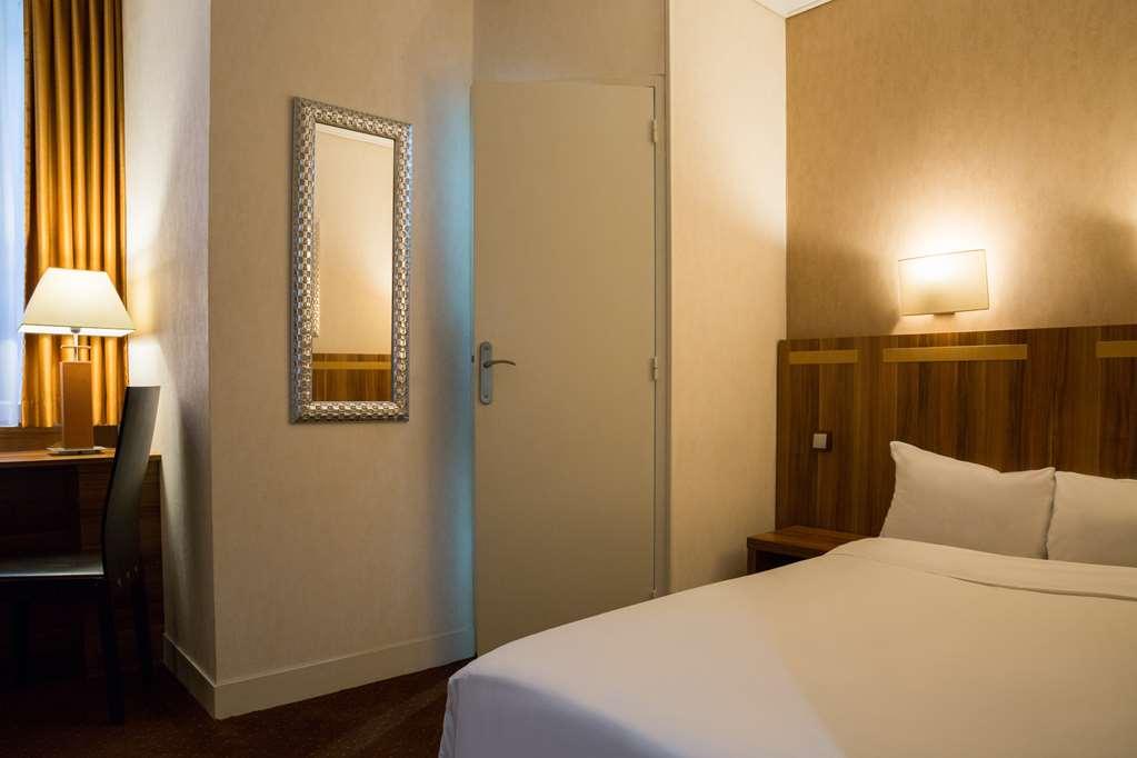 Hotel The Originals Du Grand Monarque Nantes Gare Quarto foto