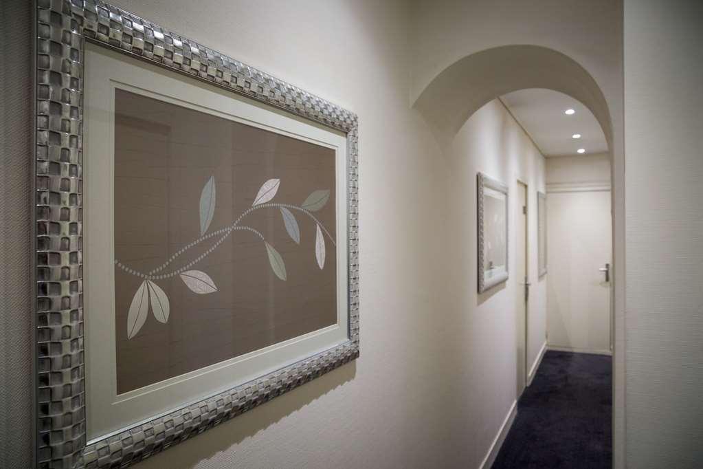 Hotel The Originals Du Grand Monarque Nantes Gare Comodidades foto