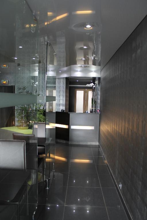 Hotel The Originals Du Grand Monarque Nantes Gare Exterior foto